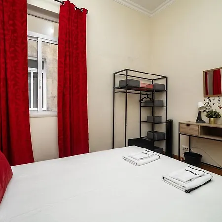Anjos Station Hostel