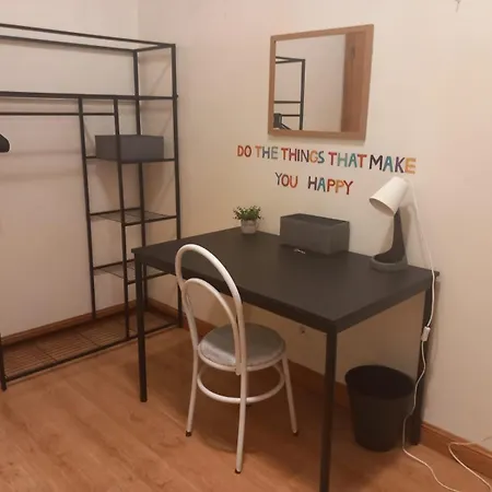 Hostel Anjos Station Lisbon