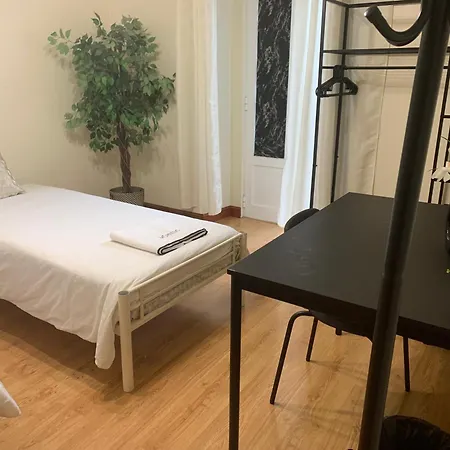 Anjos Station Хостел