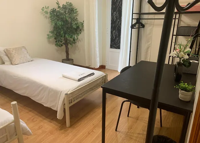 Anjos Station Hostel